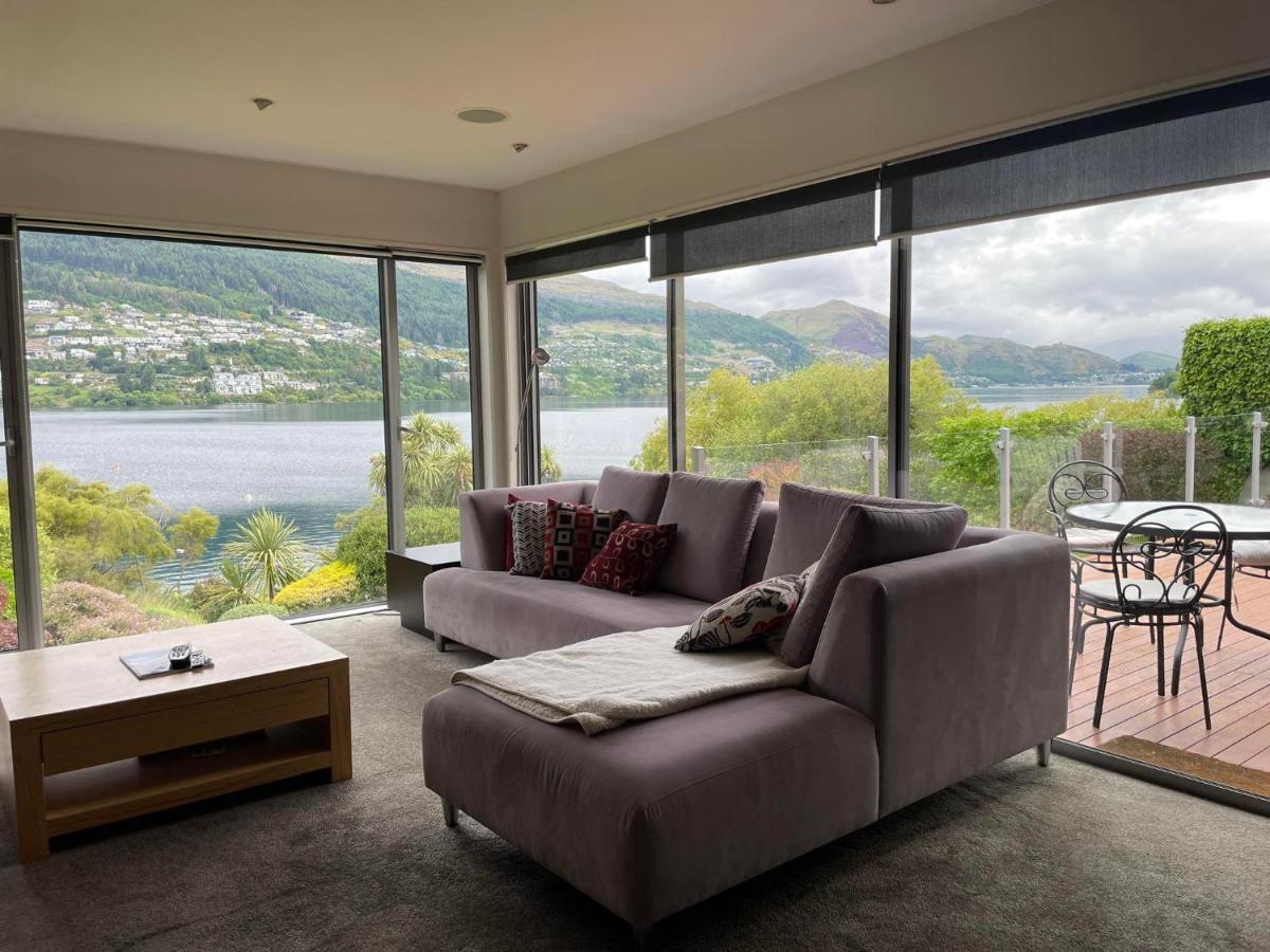 Peninsular Lakefront Queenstown Bagian luar foto